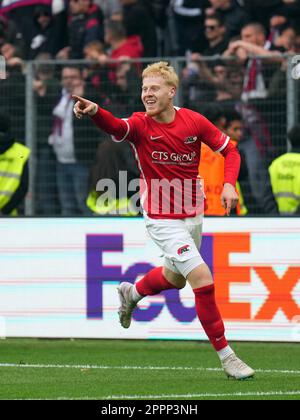 Final da UEFA Youth League: AZ Alkmaar 5-0 Hajduk Split, UEFA Youth League