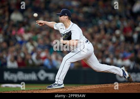 Seattle Mariners relief pitcher Justin Topa throws against the Detroit  Tigers in a baseball game, Saturday, July 15, 2023, in Seattle. (AP  Photo/Lindsey Wasson Stock Photo - Alamy