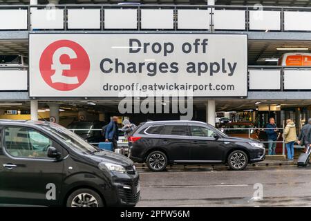 Drop Off Charges Apply sign at North Terminal, London Gatwick airport, England, UK Stock Photo