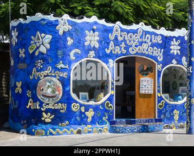 Angelique Art Gallery, Puerto Ayora, Santa Cruz, Galapagos Islands, Ecuador. Stock Photo