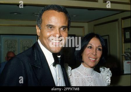 **FILE PHOTO** Harry Belafonte Has Passed Away** Harry Belafonte and wife Julie Robinson Circa 1980's Credit: Ralph Dominguez/MediaPunch Stock Photo