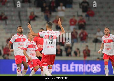 Curitiba, Brazil. 25th Apr, 2023. during Athletico and CRB. Return match valid for the 3rd phase of the Copa do Brasil 2023. Joaquim Américo Guimarães Stadium in Curitiba, Paraná. Credit: Reinaldo Reginato/FotoArena/Alamy Live News Stock Photo