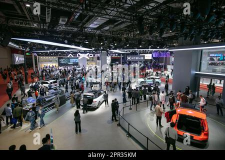 Shanghai, China. 25th Apr, 2023. People visit the 20th Shanghai International Automobile Industry Exhibition in Shanghai, east China, April 25, 2023. The exhibition, also known as Auto Shanghai 2023, is the first A-class international auto show held in China since the country adjusted its COVID-19 response. With 13 indoor exhibition halls, it boasts an exhibition area of more than 360,000 square meters. Credit: Wang Xiang/Xinhua/Alamy Live News Stock Photo