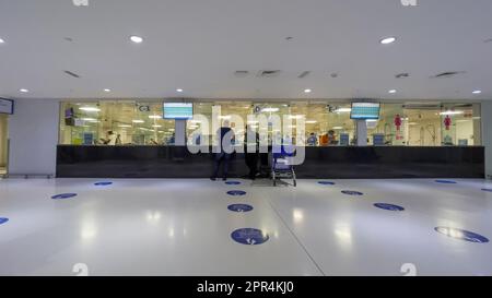 Dubai, United Arab Emirates - 13th November, 2021 : large fish cleaning section and customer waiting area at the waterfront fish market in the deira a Stock Photo