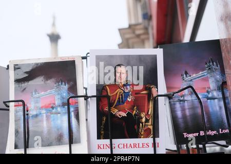 London, UK. 26th April 2023. Coronation of King Charles III, gifts on sale. Credit: Matthew Chattle/Alamy Live News Stock Photo