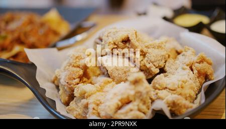 Korean cuisine crispy chicken and rice cake Stock Photo
