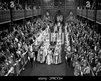 File photo dated 2/6/1953 of Queen Elizabeth II during her coronation in Westminster Abbey, London. Westminster Abbey has been used as the coronation church since William the Conqueror in 1066, with the exception of kings Edward V and Edward VIII, who were not crowned. King Charles III will be the 40th reigning monarch to be crowned there during a ceremony on May 6. Issue date: Thursday April 27, 2023. Stock Photo