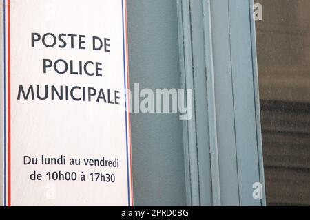 lyon , Aura France - 04 24 2023 : police municipale station logo facade and text sign on wall building official office Stock Photo