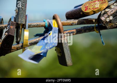 Maidan square paying tribute to fallen fighters in Kiev - Ukraine Stock Photo