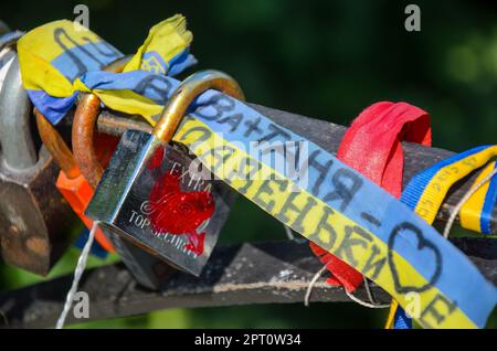 Maidan square paying tribute to fallen fighters in Kiev - Ukraine Stock Photo