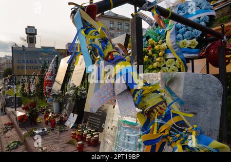 Maidan square paying tribute to fallen fighters in Kiev - Ukraine Stock Photo