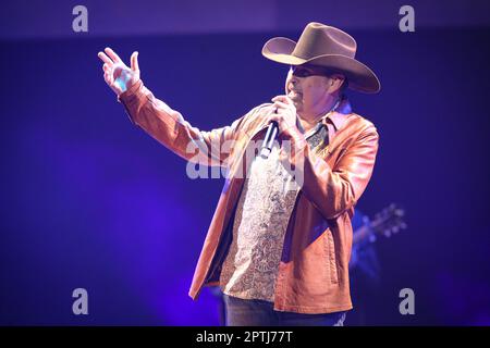 Musician Heath Wright performs at Still Playin' Possum - George Jones Tribute at Propst Arena on April 25, 2023 in Huntsville, Alabama. Credit: Jamie Gilliam/The Photo Access Stock Photo