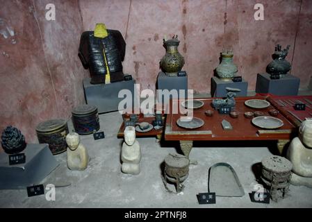 BAODING, CHINA - APRIL 28, 2023 - Funerary objects are seen at Liu Sheng's tomb in Baoding, Hebei province, China, April 28, 2023. Mancheng Zhongshan Stock Photo