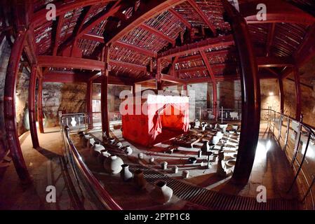 BAODING, CHINA - APRIL 28, 2023 - The reception room of the master of the middle chamber of Liu Sheng's tomb in Baoding city, Hebei province, China, A Stock Photo