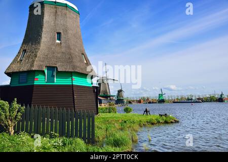 The Zaanse Schans houses seven museums — the Weavers House, the Cooperage, the Jisper House, Zaan Time Museum, Albert Heijn Museum Shop and the Bakery Stock Photo