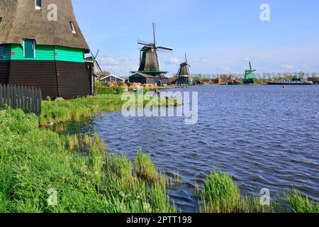 The Zaanse Schans houses seven museums — the Weavers House, the Cooperage, the Jisper House, Zaan Time Museum, Albert Heijn Museum Shop and the Bakery Stock Photo