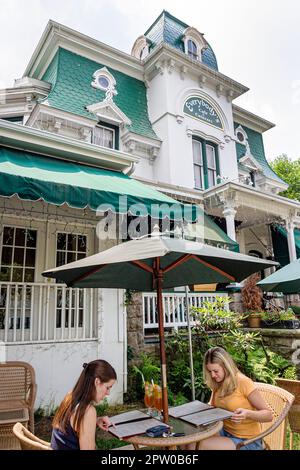 Pocono Mountains Poconos Pennsylvania Stroudsburg Main Street,Everybody's Cafe restaurant restaurants dining,al fresco, Stock Photo