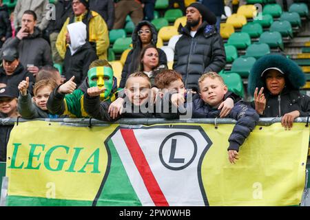 Den Haag, Netherlands. 28th Apr, 2023. DEN HAAG, NETHERLANDS - APRIL 28: Supporters of ADO Den Haag during the Dutch Keukenkampioendivisie match between ADO Den Haag and Helmond Sport at Bingoal Stadion on April 28, 2023 in Den Haag, Netherlands (Photo by Hans van der Valk/Orange Pictures) Credit: Orange Pics BV/Alamy Live News Stock Photo