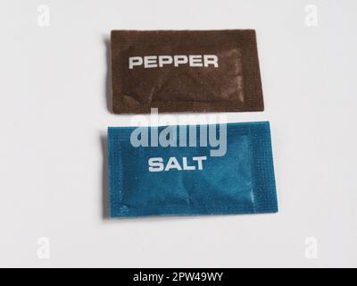 single dose salt and pepper sachet for restaurants and pubs Stock Photo