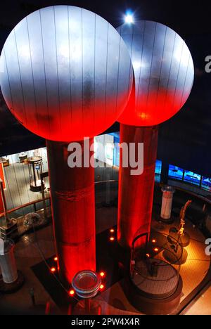 Tesla coil museum hi-res stock photography and images - Alamy