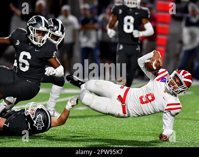 October 25, 2019 Bellflower, CA.Top Prep Quarterback prospect Bryce Young #9 of Mater Dei in action vs. St. John Bosco.Mater Dei Monarchs vs. St. John Bosco Braves.Louis Lopez/Modern Exposure/Cal Sport Media. Stock Photo