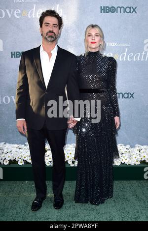 Hamish Linklater Und Lily Rabe Bei Der Premiere Des Hbo Max 