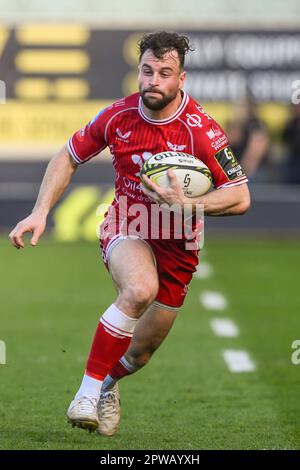 Ryan Conbeer of Scarlets during the European Rugby Challenge Cup match ...