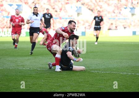 Llanelli, UK. 29th Apr, 2023. George Horne of Glasgow Warriors is tackled by during the European Challenge Cup Semi-Final match Llanelli Scarlets vs Glasgow Warriors at Parc y Scarlets, Llanelli, United Kingdom, 29th April 2023 (Photo by Craig Thomas/News Images) in Llanelli, United Kingdom on 4/29/2023. (Photo by Craig Thomas/News Images/Sipa USA) Credit: Sipa USA/Alamy Live News Stock Photo