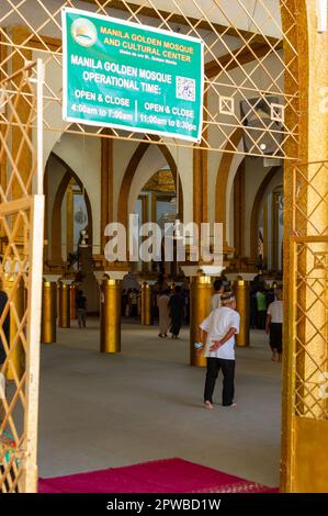 Manila Golden Mosque at the Triskelion Islamic Community, Manila, The ...