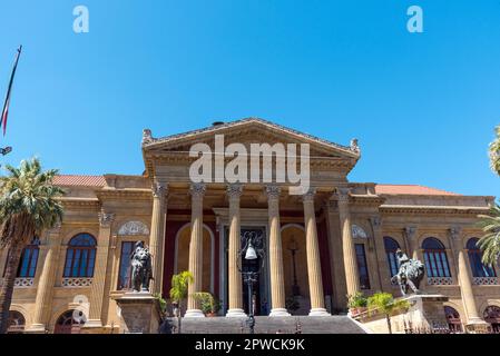 The beautiful Teatro Massimo in Palermo, Sicily Stock Photo