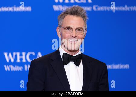 Washington, Vereinigte Staaten. 29th Apr, 2023. Tim Daly arrives for the 2023 White House Correspondents Association Dinner at the Washington Hilton Hotel on Saturday, April 29, 2023, in Washington, DC Credit: Julia Nikhinson/CNP/dpa/Alamy Live News Stock Photo