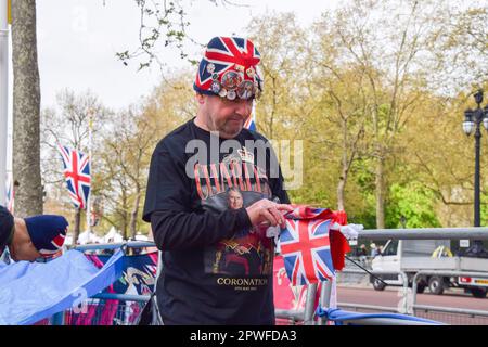 London, UK. 30th Apr, 2023. Royal superfan John Loughrie seen in his camp on The Mall near Buckingham Palace. Loughrie and his friend Sky London have arrived first in line for the coronation of King Charles III and have been camping since Thursday 27 April. (Photo by Vuk Valcic/SOPA Images/Sipa USA) Credit: Sipa USA/Alamy Live News Stock Photo