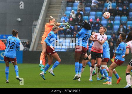 Manchester, UK. 30th Apr, 2023. Manchester Academy, Manchester, 30th April 2023: Goalkeeper Ellie Roebuck (1 Manchester City) clears in heavy rain during the WSL game between Manchester City and Reading at The Academy Stadium, Manchester, England. (MHodsman/SPP) Credit: SPP Sport Press Photo. /Alamy Live News Stock Photo