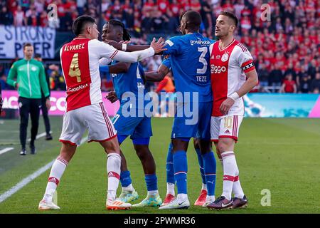 EINDHOVEN - (l-r) Jordan Teze of PSV Eindhoven, Johan Bakayoko of PSV ...