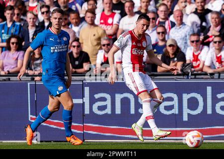 30-04-2023: Sport: Ajax v PSV KNVB Beker finale  ROTTERDAM, NETHERLANDS - APRIL 30: Joey Veerman (PSV Eindhoven), Steven Berghuis (Ajax) during the ma Stock Photo