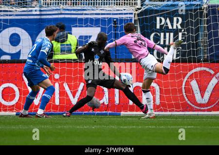 Como, Italy. 01st May, 2023. during the Italian Serie BKT soccer match Como 1907 vs Palermo FC at the Comunale G. Sinigaglia stadium in Como, Italy, 1st of May 2023 Credit: Independent Photo Agency/Alamy Live News Stock Photo