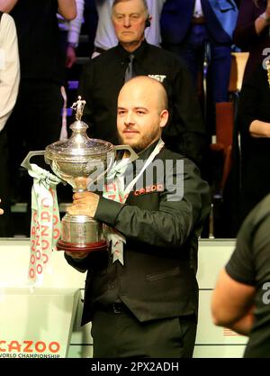 Sheffield, UK. 1st May 2023; The Crucible, Sheffield, England: 2023 Cazoo World Snooker Championship Final; a emotional Luca Brecel celebrates winning the World Championships trophy after beating Mark Selby in the final Credit: Action Plus Sports Images/Alamy Live News Stock Photo