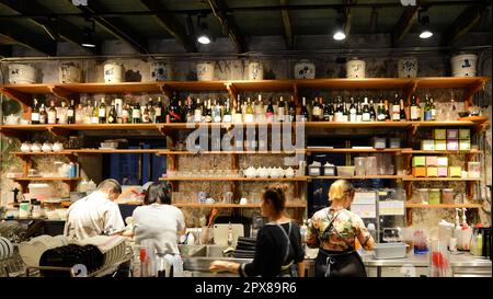 The Hong Sieng Kong restaurant and bar in Bangkok, Thailand. Stock Photo