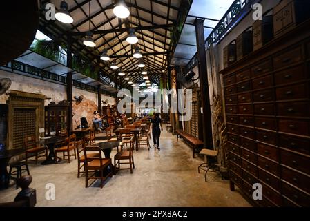 The Hong Sieng Kong restaurant and bar in Bangkok, Thailand. Stock Photo