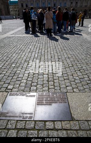 Nazi Book Burning Memorial Bebelplatz Berlin Germany Stock Photo Alamy Nazi Book Burning Memorial Bebelplatz Berlin Germany Stock Photo Alamy