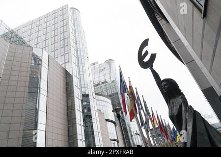 Altiero Spinelli building, bronze statue Europe from 1993 by May Claerhout, statue of Europa holding the Greek epsilon, symbol of euro currency, in fr Stock Photo
