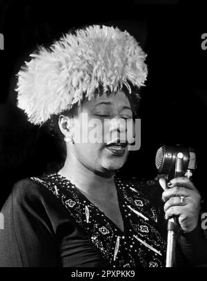 Ella Fitzgerald. Portrait of the American Jazz singer, Ella Jane Fitzgerald (1917-1996), 1947. Photo by William P Gottlieb. Stock Photo