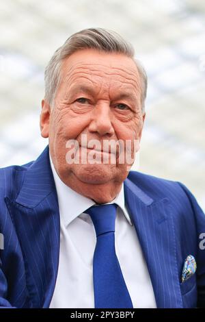 Leipzig, Germany. 28th Apr, 2023. Pop singer Roland Kaiser talks about his new book at the Leipzig Book Fair. Credit: Jan Woitas/dpa/Alamy Live News Stock Photo