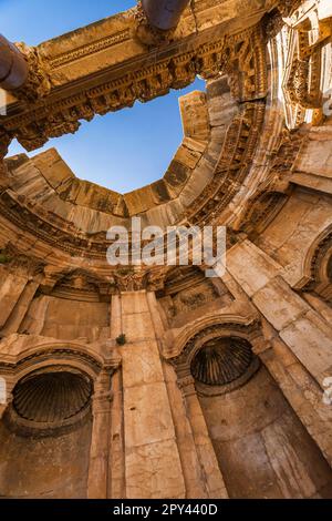 Baalbek, Great court, Circular niche, Dome ceiling, Bekaa valley, Baalbek, Baalbek-Hermel Governorate, Lebanon, middle east, Asia Stock Photo