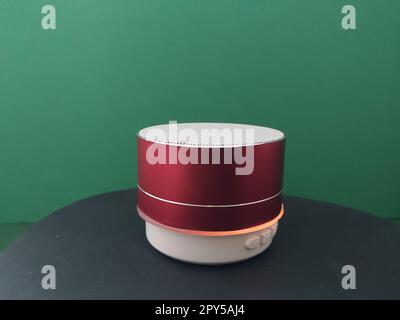Wireless speaker spins on a stand Stock Photo