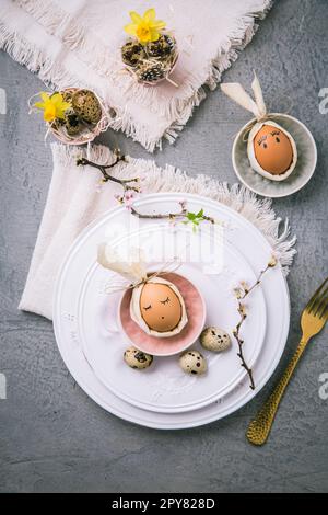 Easter plate setting, Easter dining table Stock Photo