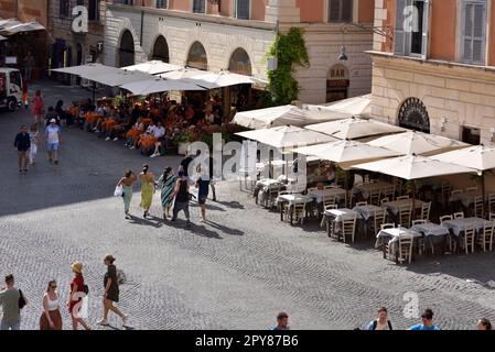 Piazza di Santa Maria in Trastevere, Rome, Italy Stock Photo