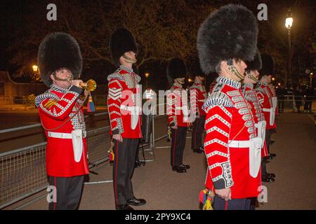 London, UK. 02nd May, 2023. A night time rehearsal in central London for the coronation of King Charles III, which will take place this weekend. Picture date: Wednesday May 3, 2023 Credit: horst friedrichs/Alamy Live News Stock Photo