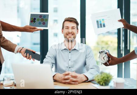 Pressure doesnt get to me. a young businessman looking calm in a demanding office environment. Stock Photo