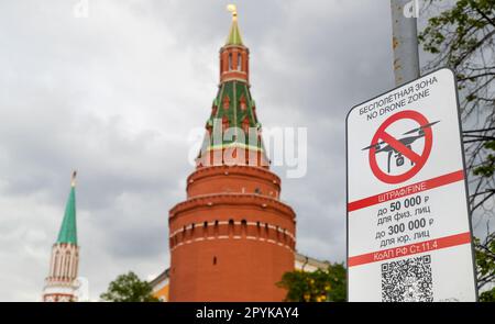 (230504) -- MOSCOW, May 4, 2023 (Xinhua) -- A 'No Drone Zone' sign is seen near the Kremlin in Moscow, Russia, on May 3, 2023. Ukraine attempted to assassinate Russian President Vladimir Putin on Tuesday night by using two drones to attack his Kremlin residence, Russia's presidential press service said Wednesday. The Kremlin said the military and special services used radar warfare to put the unmanned aerial vehicles out of action. Ukrainian Presidential Advisor Mykhailo Podolyak told the government-run Ukrinform news agency that Ukraine was not involved in the alleged drone attack on the Stock Photo